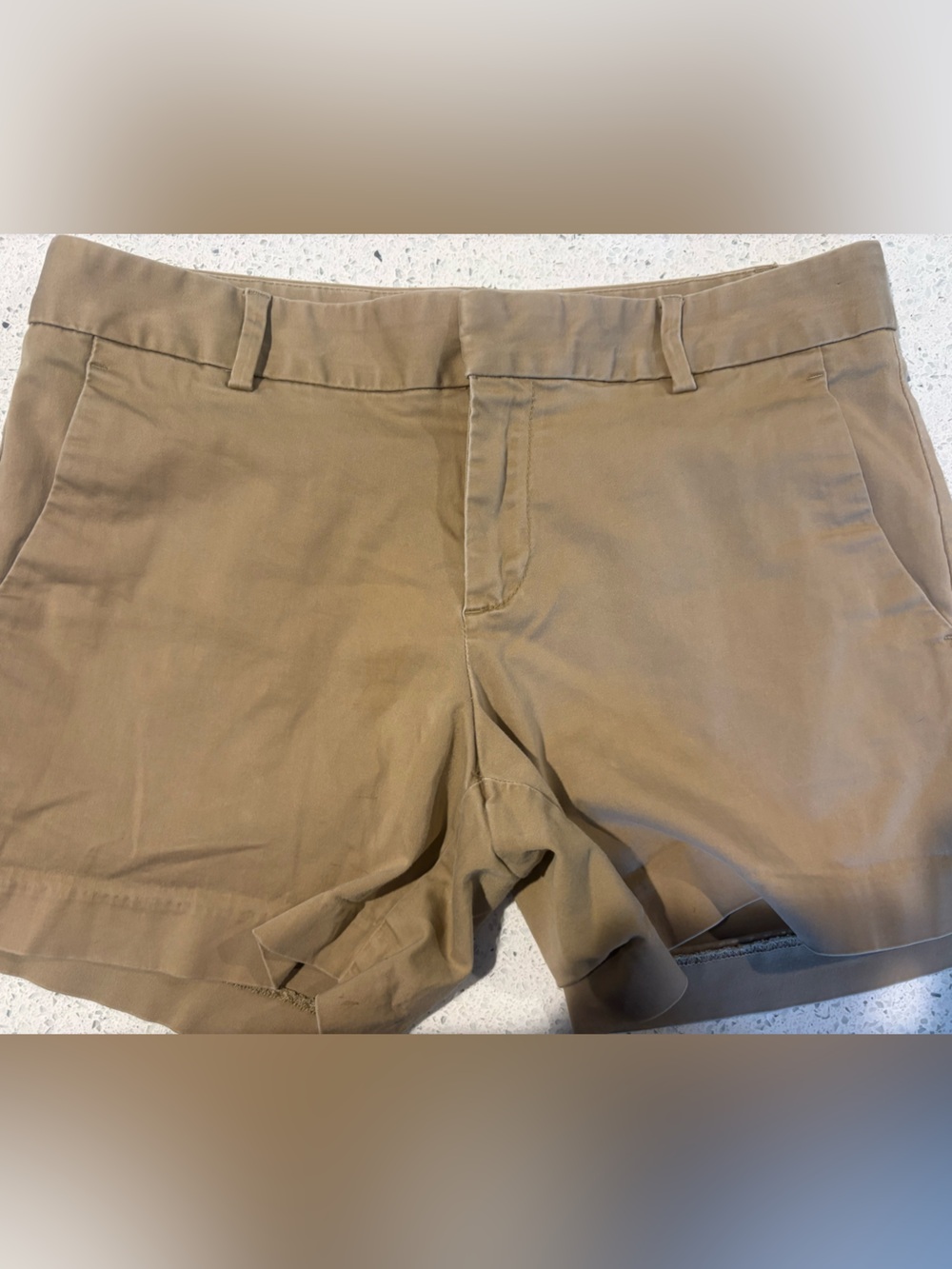 Banana Republic Classic Khaki Chino Shorts - Size 4